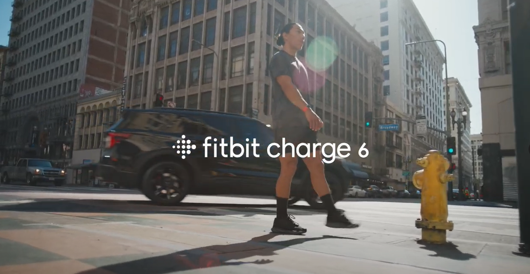 Fitbit Charge 6 Fitness-Tracker mit AMOLED-Display